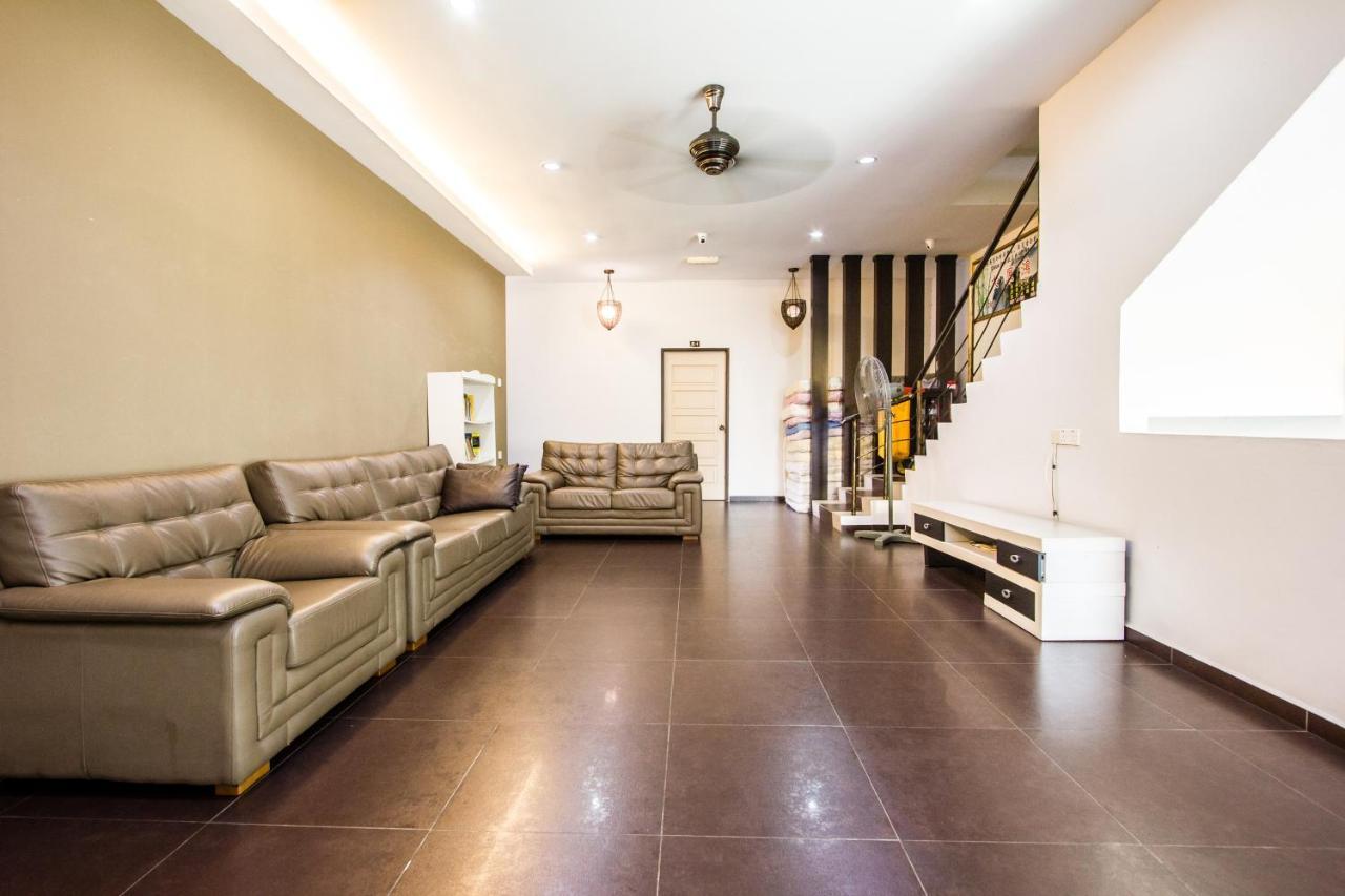 Value Inn Homestay 버터워스 외부 사진