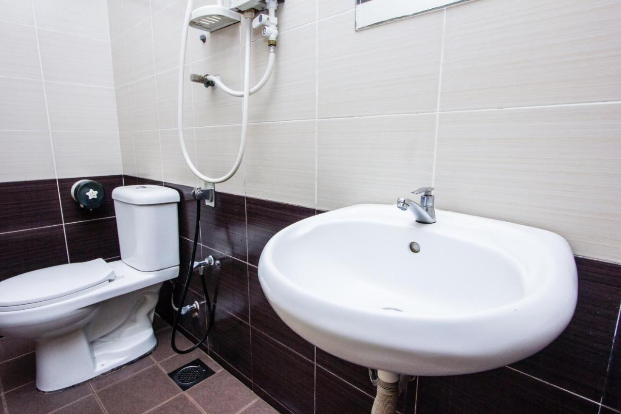 Value Inn Homestay 버터워스 외부 사진